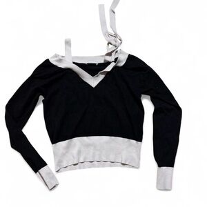 Motivi black and white V-neck sweater with tie detail size Small